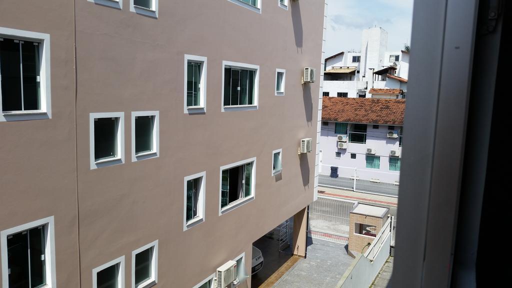 Apartamento Residencial Messina Lägenhet Florianópolis Exteriör bild
